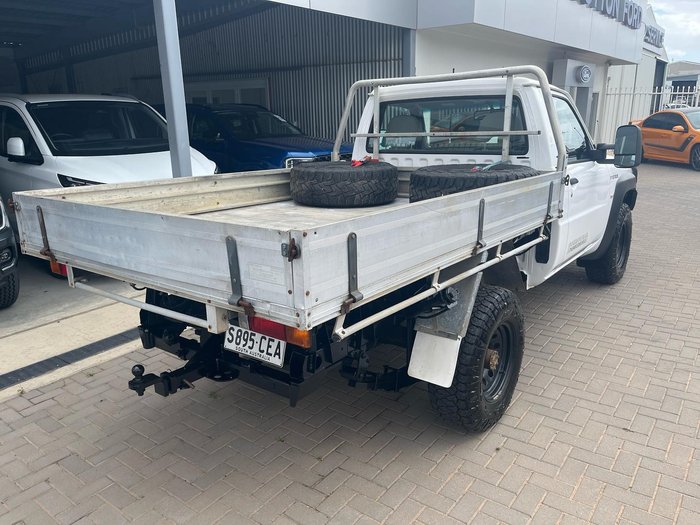 2013 Nissan Patrol DX GU 6 MY13 4X4 Dual Range Polar White