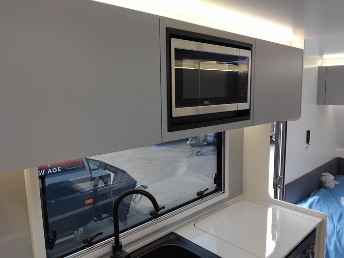2025 New Age Caravans Road Owl Escape My25.5 19Ft Bunk Full Ensuite Full Composite