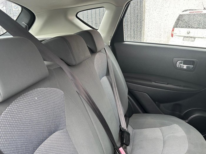 2011 Nissan Dualis ST