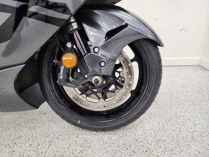 2022 Suzuki GSX1300 (HAYABUSA) silver
