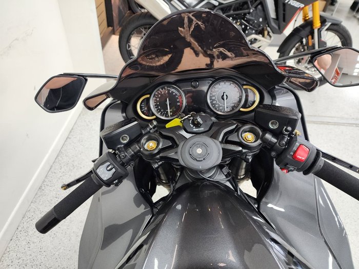 2022 Suzuki GSX1300 (HAYABUSA) silver