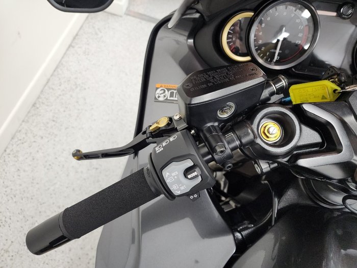 2022 Suzuki GSX1300 (HAYABUSA) silver