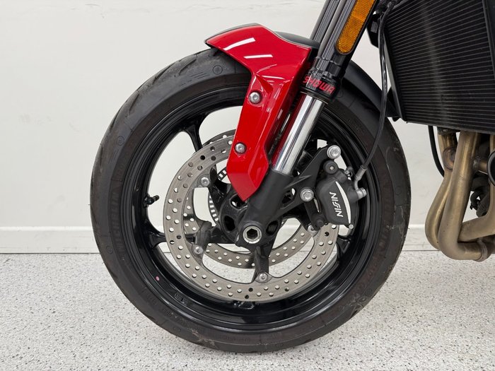 2025 Triumph 2025 Triumph 660CC TRIDENT FP Red