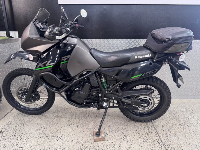 2015 Kawasaki KLR650 (KL650) BLACK