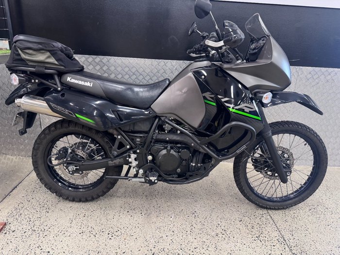 2015 Kawasaki KLR650 (KL650) BLACK