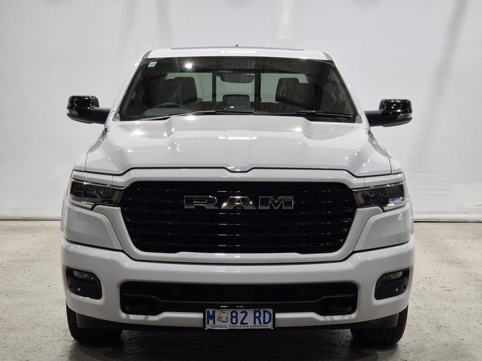 2024 RAM 1500 Laramie Sport Hurricane SO RamBox DT MY25 4X4 Dual Range Bright White