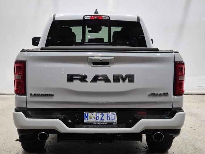 2024 RAM 1500 Laramie Sport Hurricane SO RamBox DT MY25 4X4 Dual Range Bright White