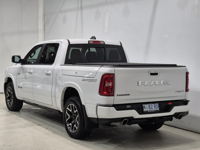 2024 RAM 1500 Laramie Sport Hurricane SO RamBox DT MY25 4X4 Dual Range Bright White