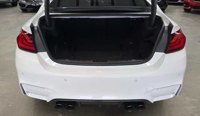 2016 BMW M4 Competition F82 Mineral White