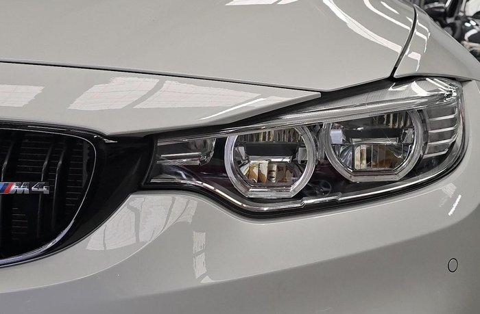 2016 BMW M4 Competition F82 Mineral White