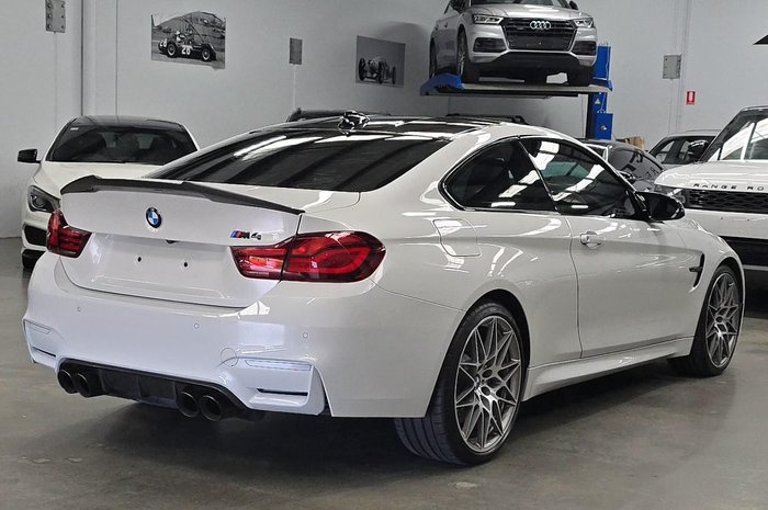 2016 BMW M4 Competition F82 Mineral White