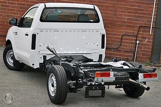 2008 Toyota Hilux Workmate TGN16R MY08 4x2 Glacier White