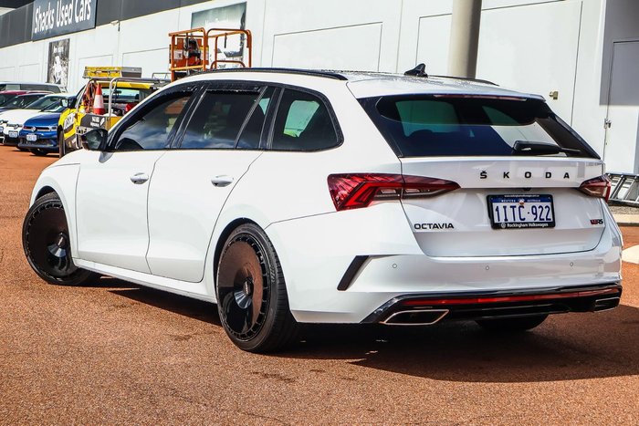 2021 SKODA Octavia RS NX MY22 Moon White
