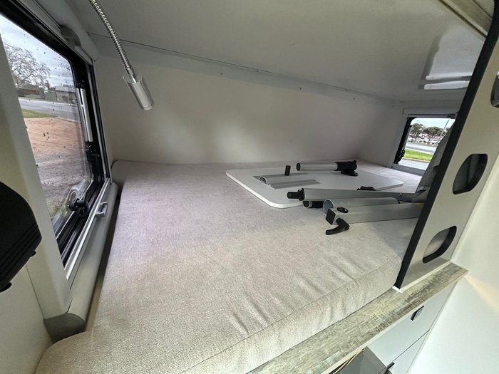 2024 Arctic Campers Frost 15 Bunk