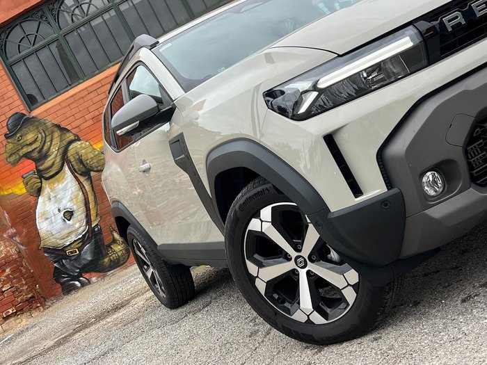 2025 Renault Duster Techno
