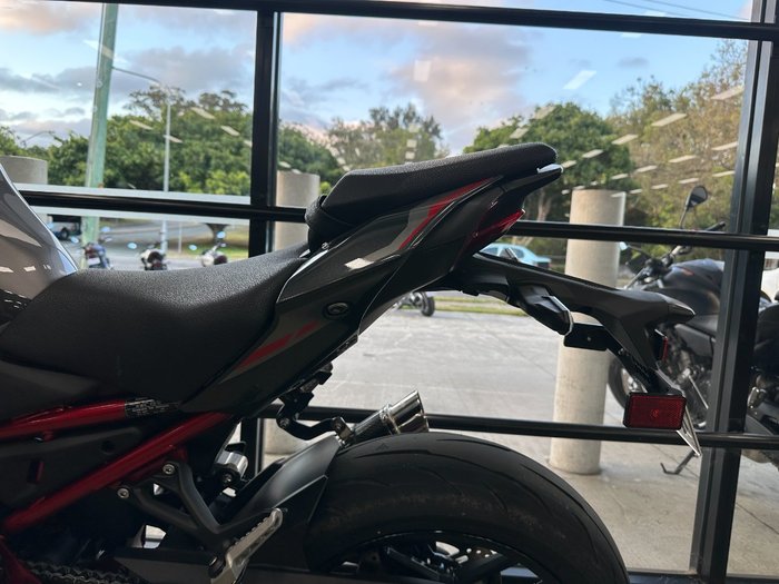 2025 Kawasaki Z900 (ZR900) BLACK