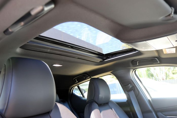 2025 Mazda 3 G25 Astina