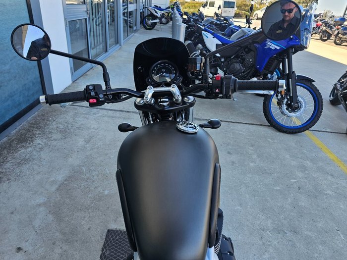 2023 Triumph BONNEVILLE SPEED TWIN GREY
