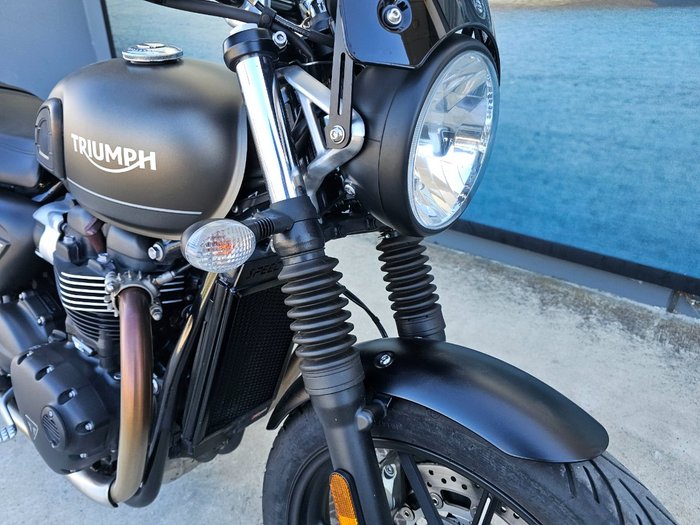 2023 Triumph BONNEVILLE SPEED TWIN GREY