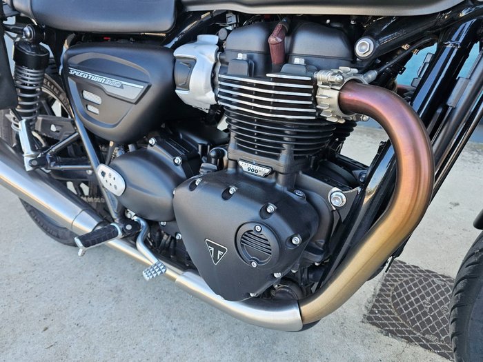 2023 Triumph BONNEVILLE SPEED TWIN GREY