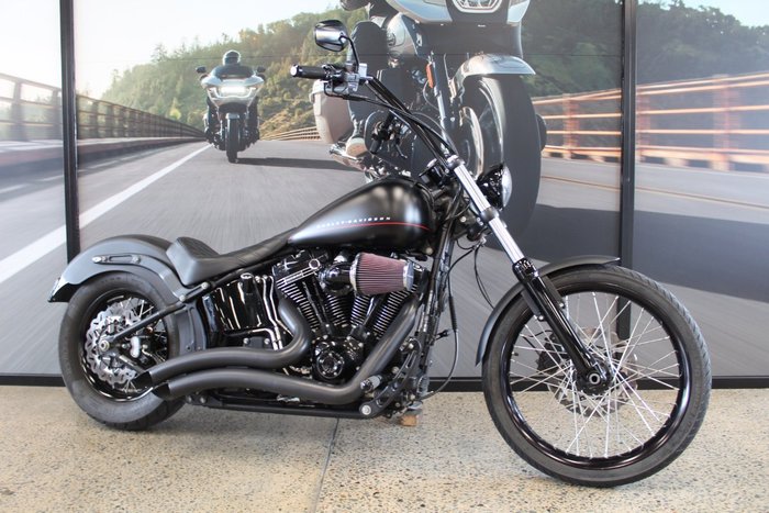 2011 Harley-davidson FXS BLACKLINE BLACK