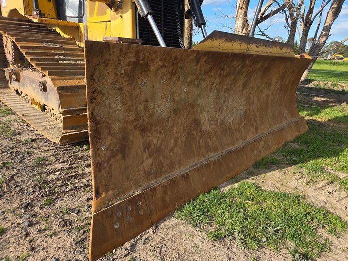 2011 Caterpillar D6t Lgp