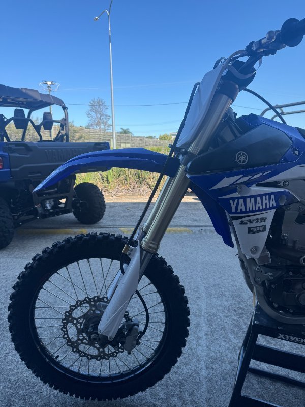 2017 Yamaha YZ450F Blue