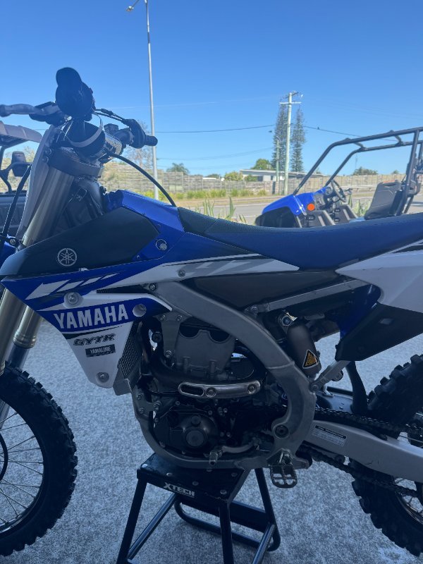 2017 Yamaha YZ450F Blue