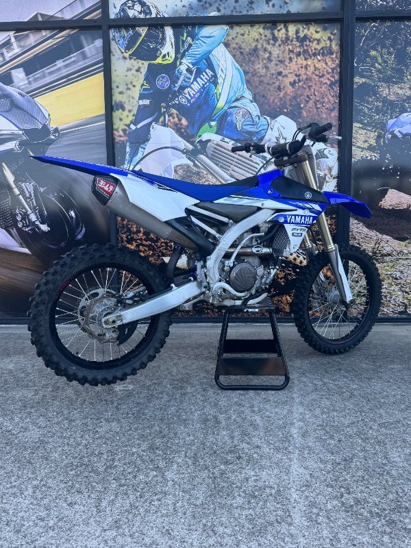 2017 Yamaha YZ450F Blue