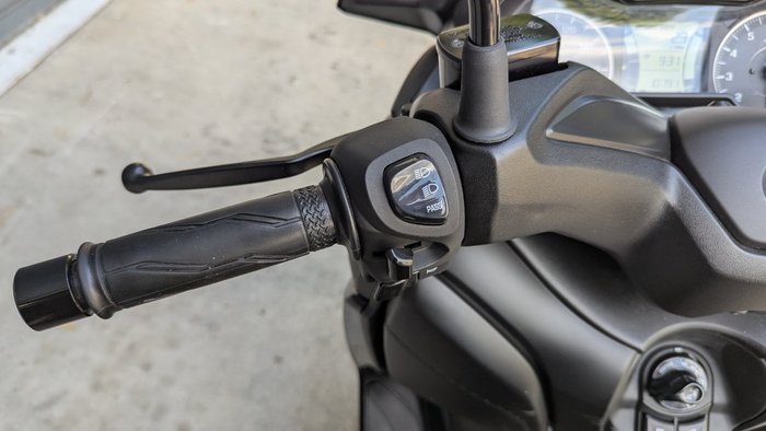 2021 Yamaha XMAX 300 (CZD300A)