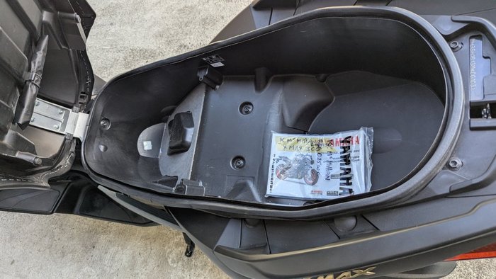 2021 Yamaha XMAX 300 (CZD300A)