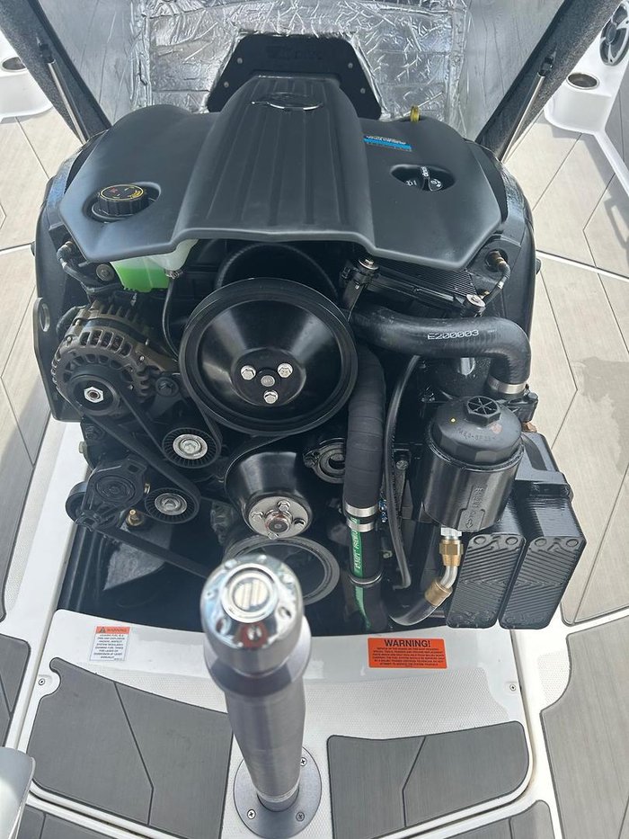 2023 Malibu Response TXi Open Bow