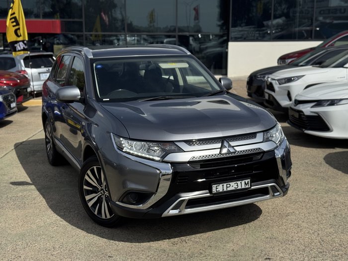 2018 Mitsubishi Outlander ES