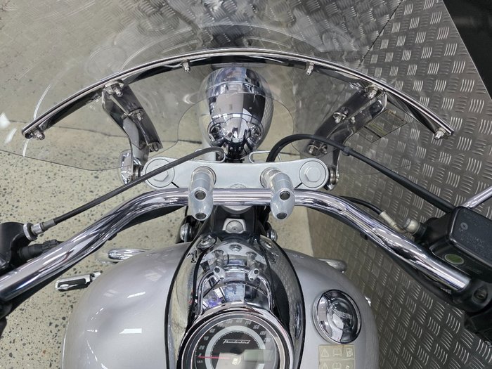 2010 Triumph THUNDERBIRD BLACK