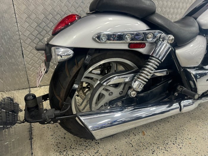 2010 Triumph THUNDERBIRD BLACK