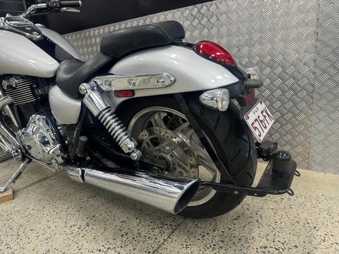 2010 Triumph THUNDERBIRD BLACK