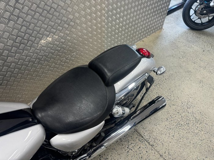 2010 Triumph THUNDERBIRD BLACK