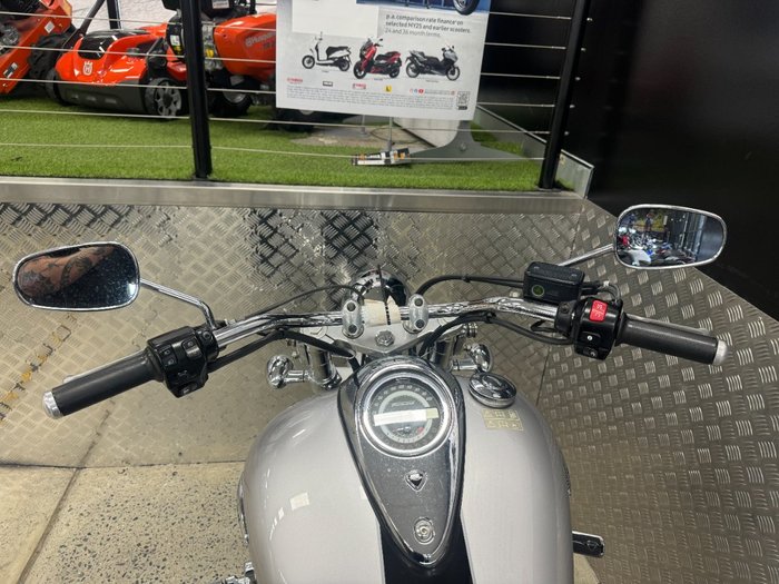 2010 Triumph THUNDERBIRD BLACK