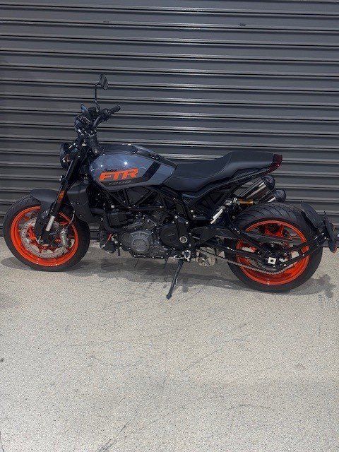 2023 INDIAN FTR STEALTH GREY