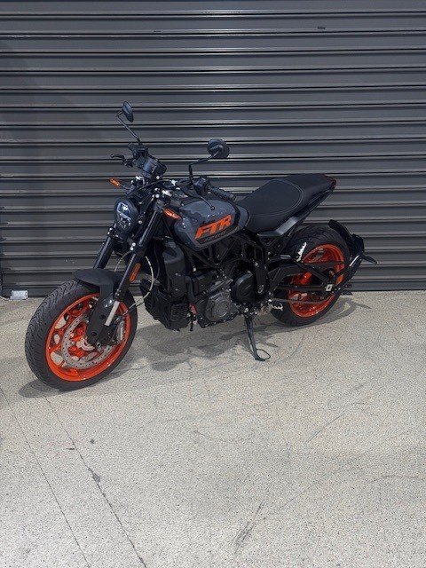 2023 INDIAN FTR STEALTH GREY