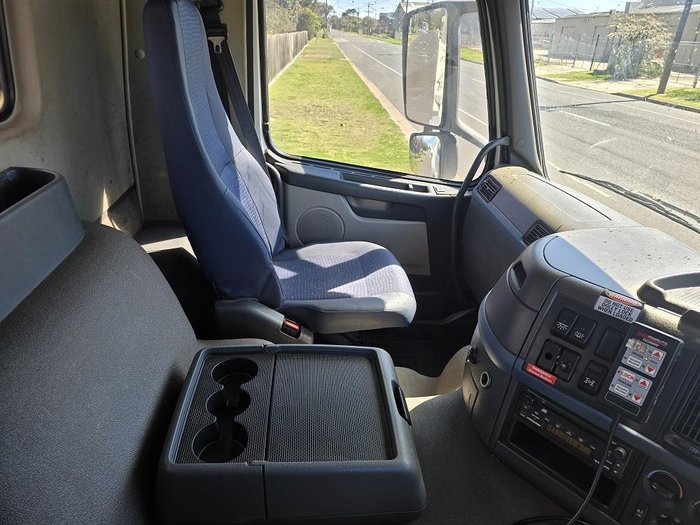 2008 Volvo Fm 440