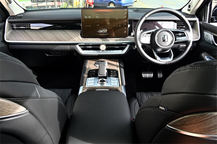 2025 GWM Tank 500 Ultra Hi4-T PHEV