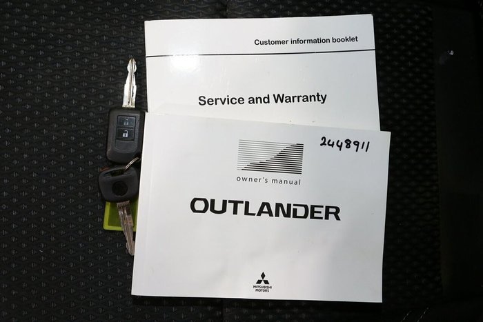 2018 Mitsubishi Outlander ES