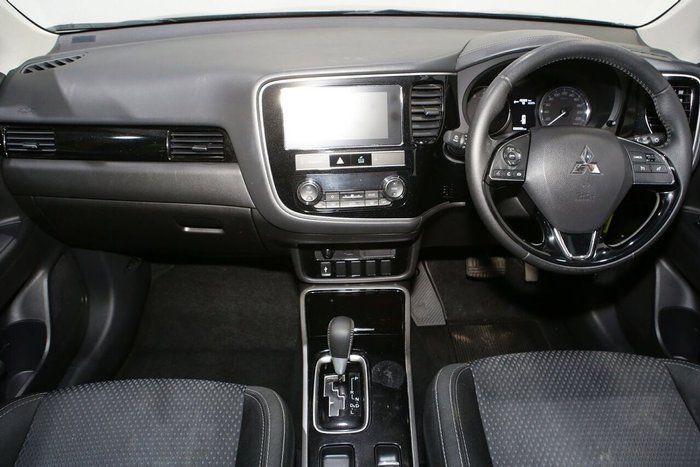 2018 Mitsubishi Outlander ES