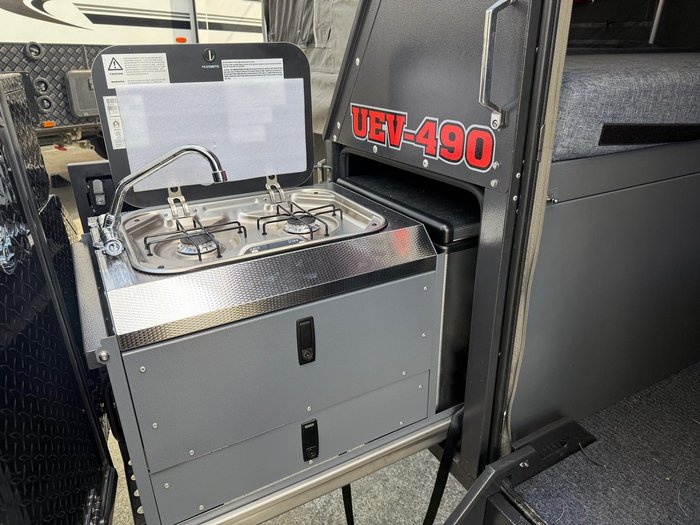 2023 Conqueror Uev490
