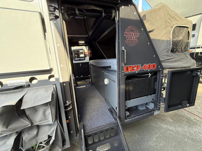 2023 Conqueror Uev490