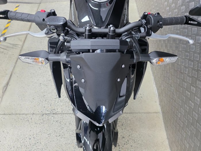 2024 Kawasaki Z500 BLACK