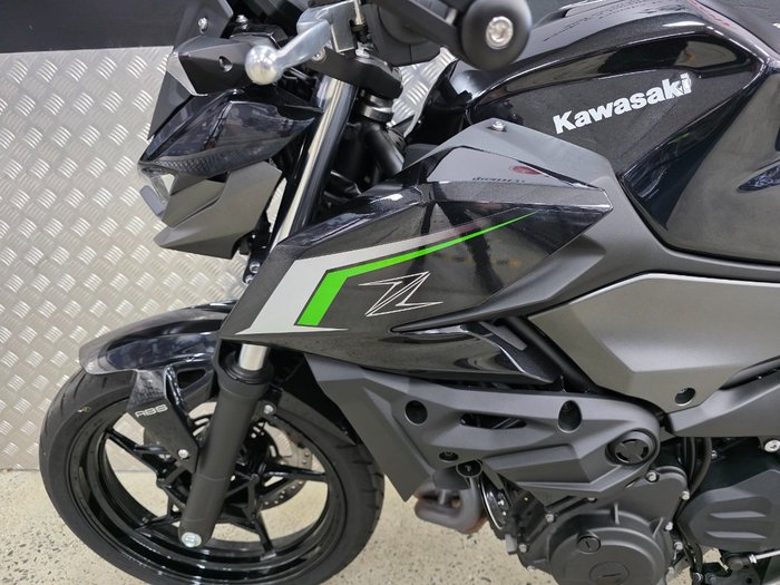 2024 Kawasaki Z500 BLACK