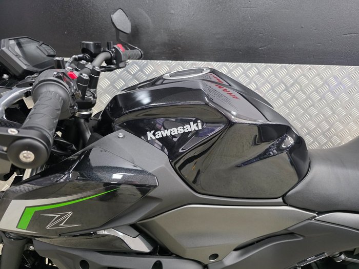 2024 Kawasaki Z500 BLACK