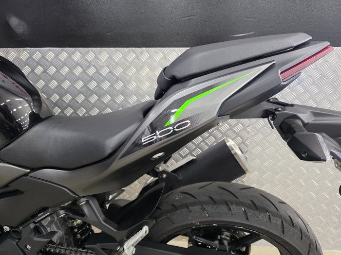 2024 Kawasaki Z500 BLACK